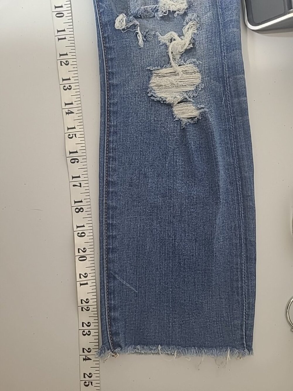 American Eagle Outfitters Super Skinny Stretch Artist Crop Distressed Jeans 4 - Picture 8 of 11